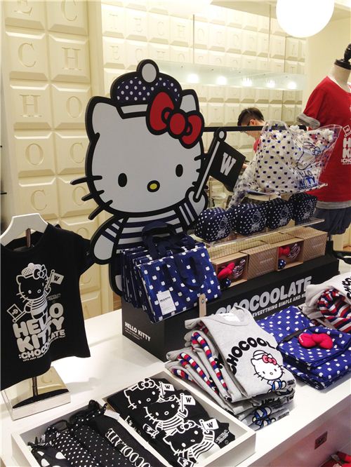 The maritime shirts and bags are really adorable