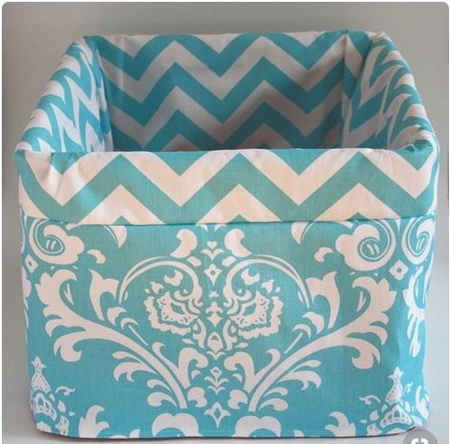 How super cute and elegant is this cover? Image courtesy of PrettyPillowsDecor