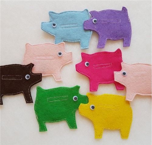 Perfect piggies! This is by dreamalittlebigger.com