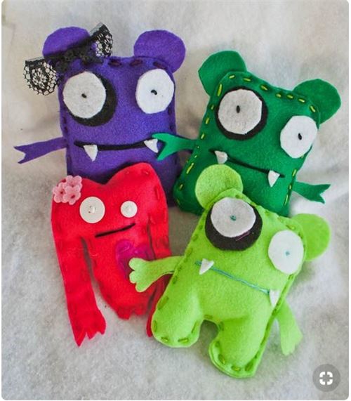 Kawaii monsters by justshortofcrazy.com