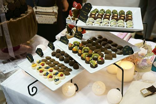 So many delicious woolly chocolate on display