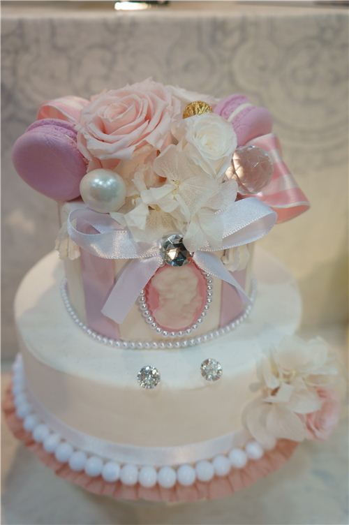 There are endless possibilities for this craft as you can mix so many clay colours