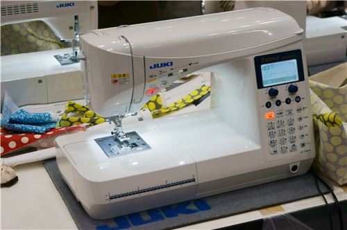 The sewing machines were brandnew. And all in Japanese...