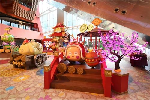 Wow! What a stunning Sanrio display!