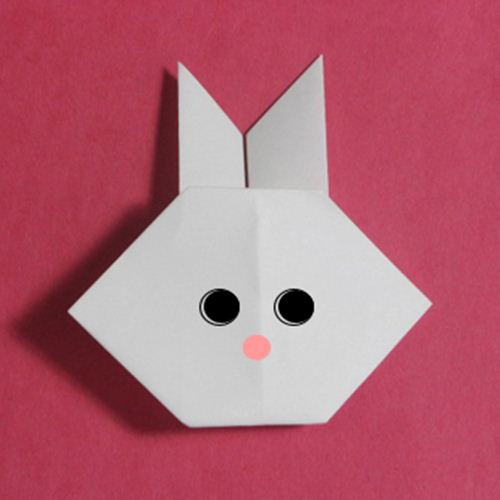 A super cute rabbit, courtesy of Origami Maniacs