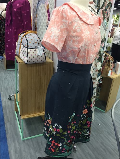 A great skirt and blouse made of Cotton + Steel fabrics