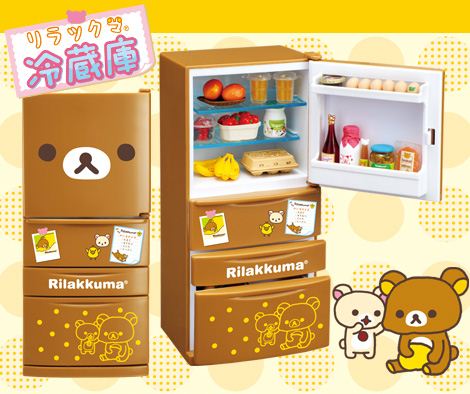 Super cute stickers make our Rilakkuma Fridge Re-Ment look like the adorable bear
