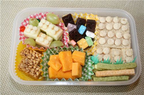 Build it up - funny building brick bento by shiegra