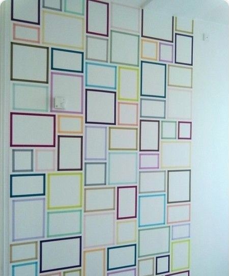 You can even put pictures up in those spaces! Image from Demotivateur Atelier