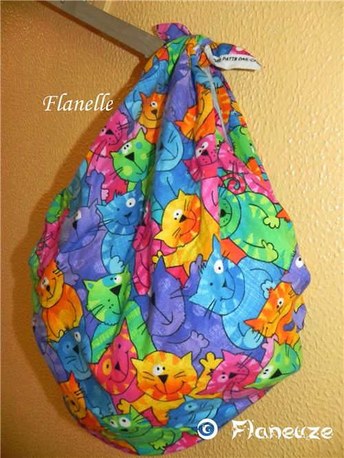 Super colorful cat Furoshiki by Bienvenue Chez Flaneuze