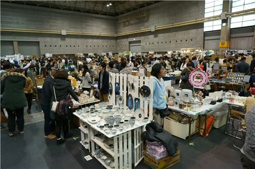 Many people from across Japan came to the event