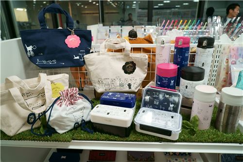 Bags and bento items