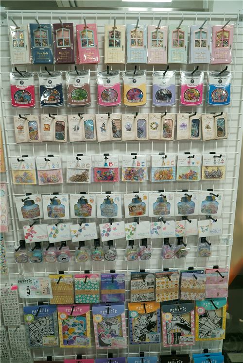 A wide variety of sticker sacks
