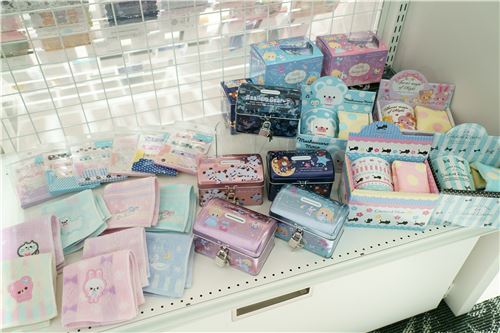 Towels, boxes and more