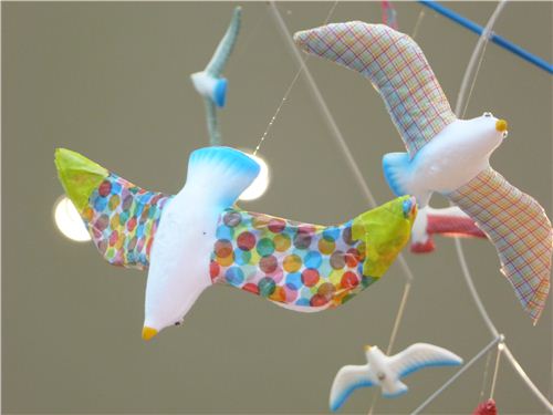 A great and simple idea: embellish mobiles with Washi tape